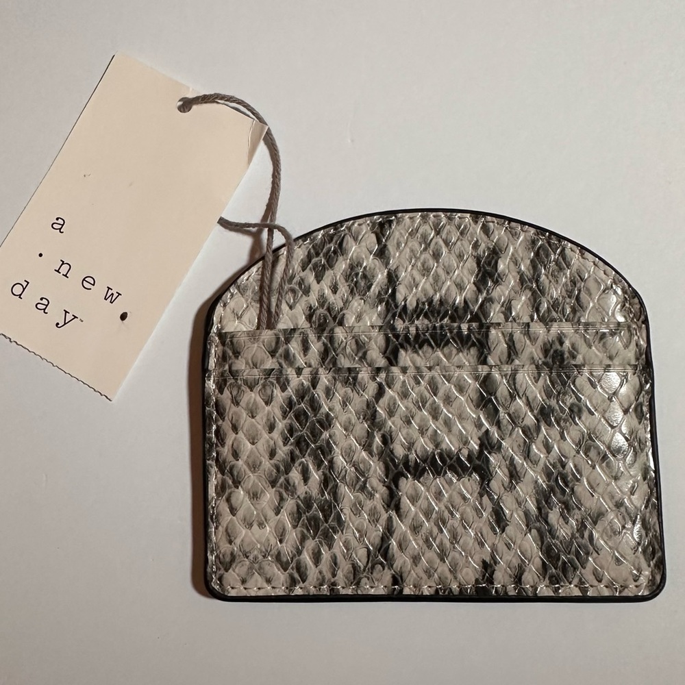 a new day | Snakeskin Textured Card Holder